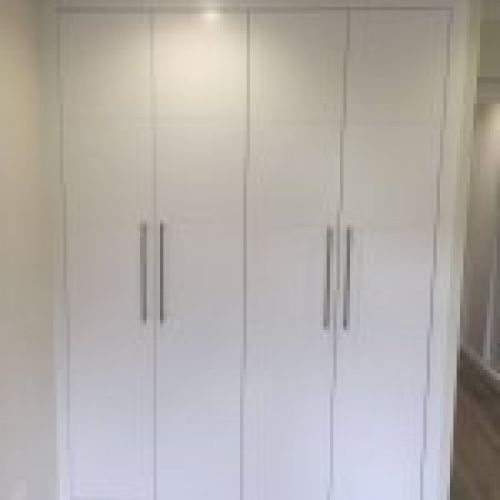 14 armario empotrado puertas estriadas lacadas blanco